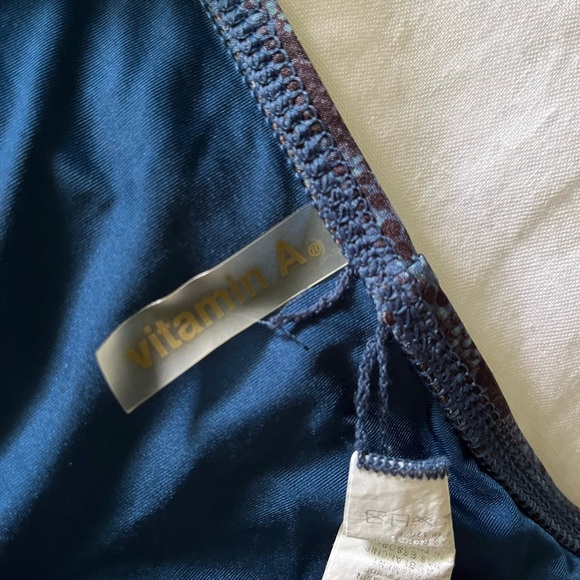 Vitamin A bikini - Picture 3 of 3